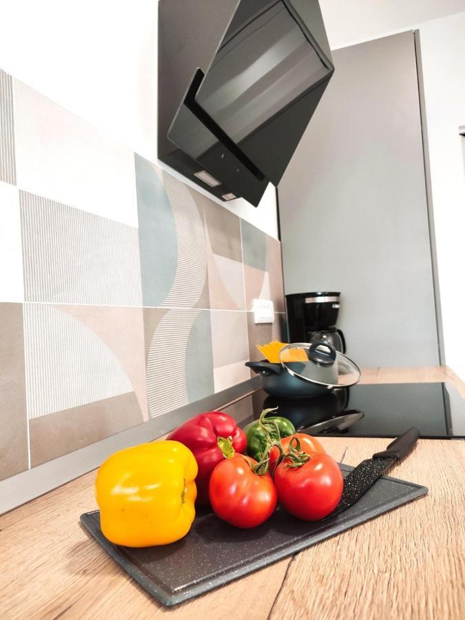 Apartman Dori Pula Buitenkant foto